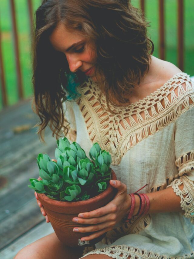 Gardening Gifts Ideas For Her!