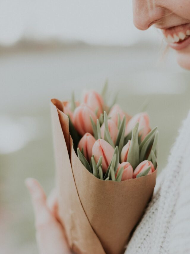 Best Gardening Gifts Ideas for Women