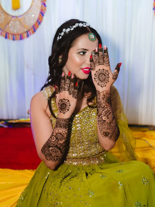 try-these-awesome-mehndi-designs-on-rakshabandhan
